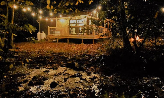 Clyde Cabin | Cozy Creekside Cabin Retreat in the NC Mountains