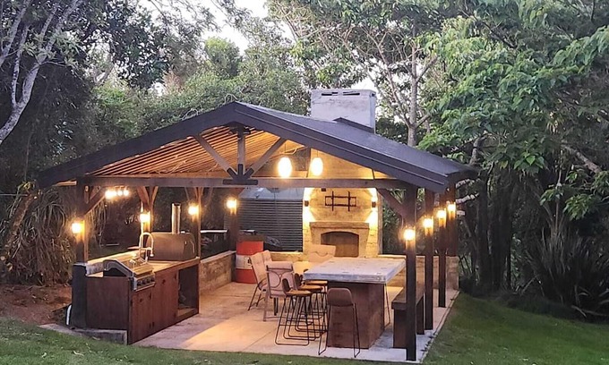 Whakamarama House | Family Getaway at Caravan Summer Holiday - Kid-Friendly Fun!