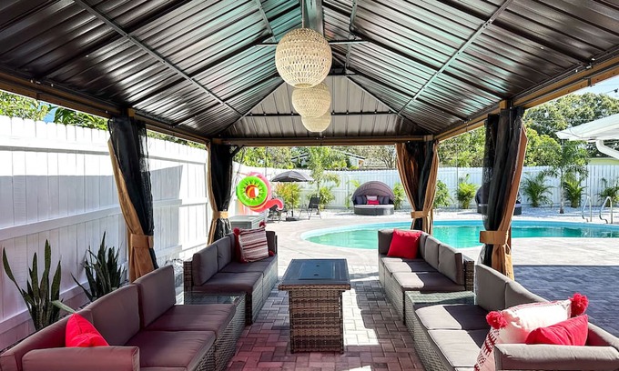 West Melbourne House | Space Coast Kasita: Relax by the Heated Pool & Hot Tub