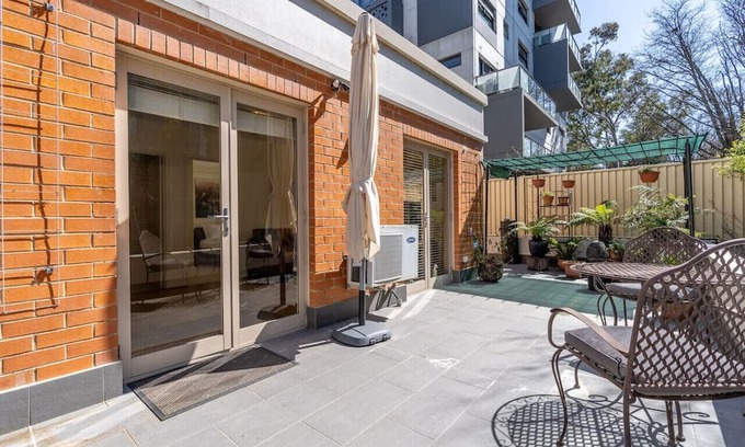 Turner Apartment | Convenient 1BR APT in the Heart of the City for Families