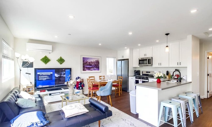 National City House | Modern 3-Bedroom Downtown Home with Balcony & Free Parking