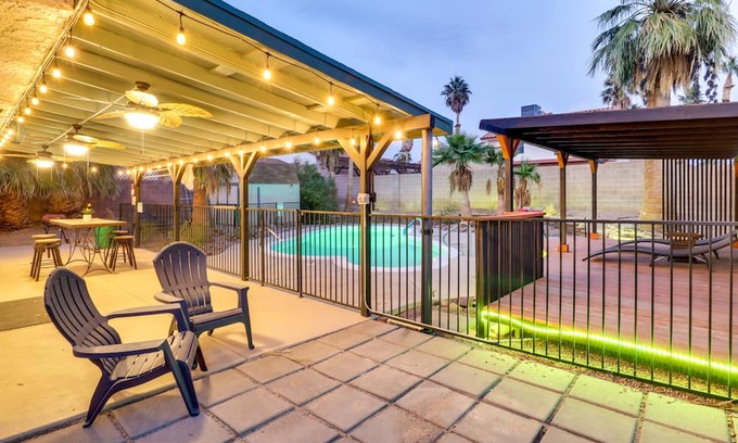 Laughlin House | Relaxing Retreat w/ Pool, Just Minutes from Big Bend!