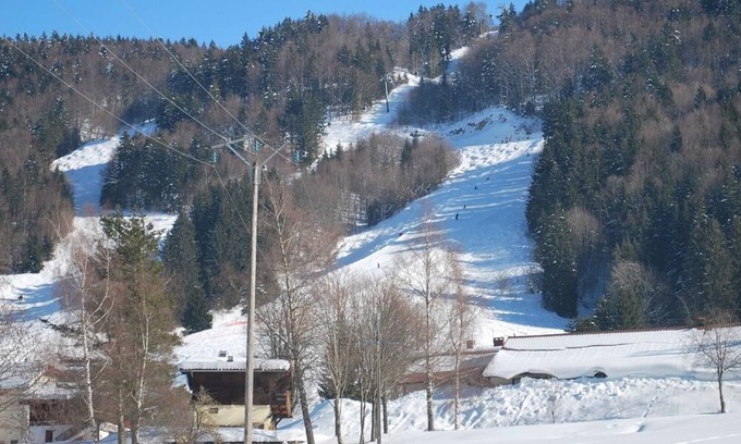 Lelex Apartment | Family-Friendly Getaway at Skiez Dans une Station Familiale