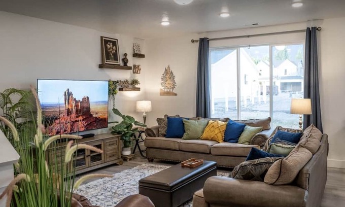 American Fork House | Beautiful and super clean home to relax and enjoy de view of the mountains.