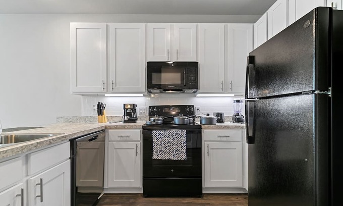 Little Elm Apartment | Serene Retreat with Pool and Pet-Friendly Amenities