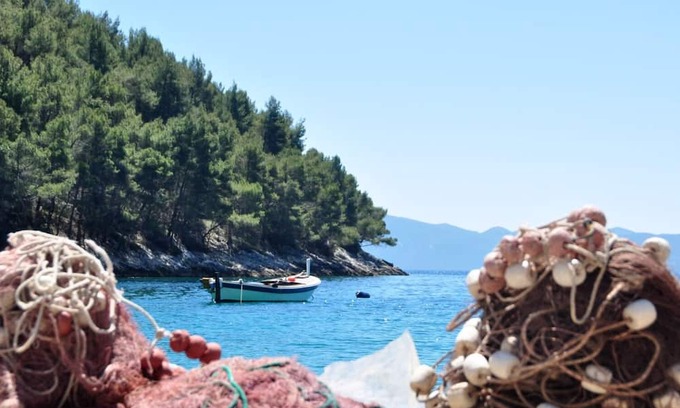 Bogomolje Apartment | Beachfront Apartment Hidden Gem - Family-Friendly Retreat