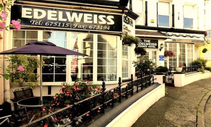 Douglas Promenade House | The Edelweiss Guest House