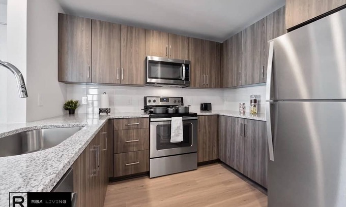 Chosewood Park Apartment | Discover Elevated Skylark Loft with Pool & Breakfast