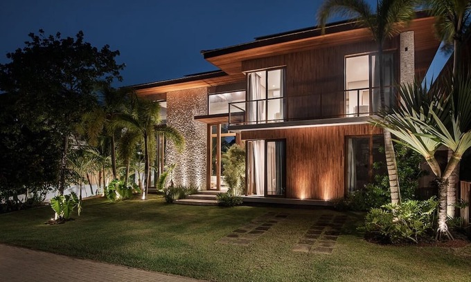 Itacimirim House | Family-Friendly Getaway at Casa Praia do Forte Praia Bela
