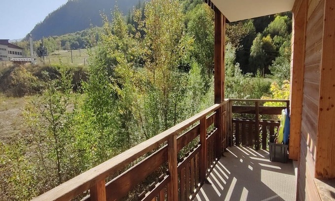 Vallouise-Pelvoux Apartment | Cozy Apartment at the Foot of the Slopes - Family Friendly