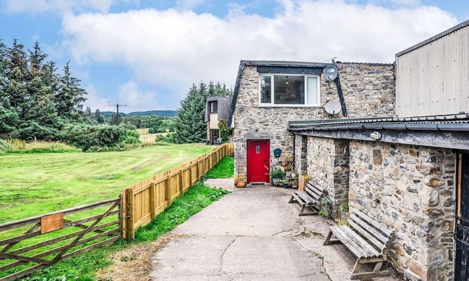 East Lewiston House | Wonderful villa for 2 people with patio