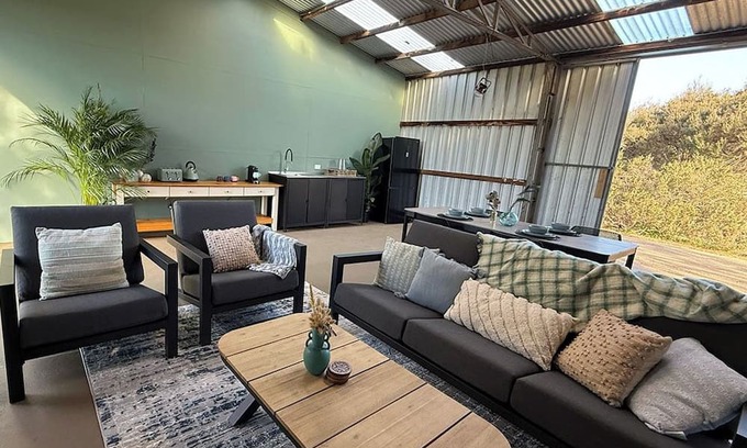 Fingal Cabin | Submerse yourself in nature - Unique Glamping experience, Mornington Peninsula.