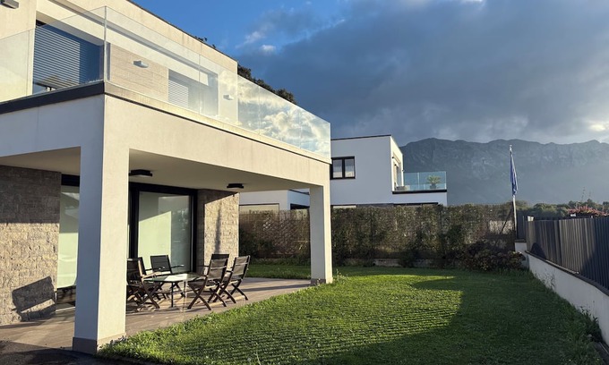 Llanes Ski Chalet | Wonderful house la llavandera
