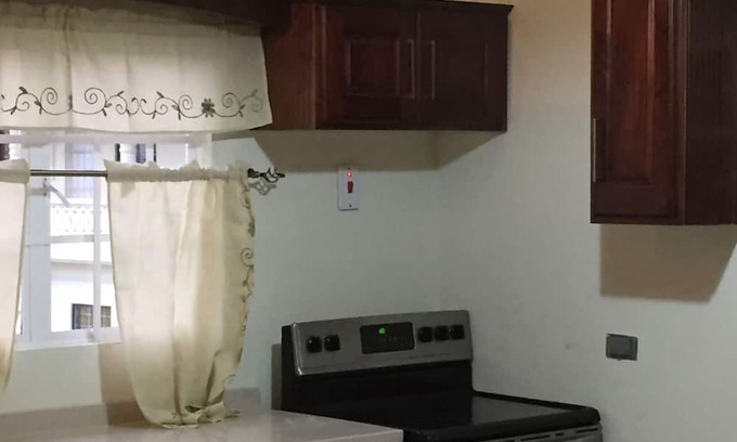 San Juan Apartment | Charming 2-bedroom apartment with AC in brilliant Champ Fleur.