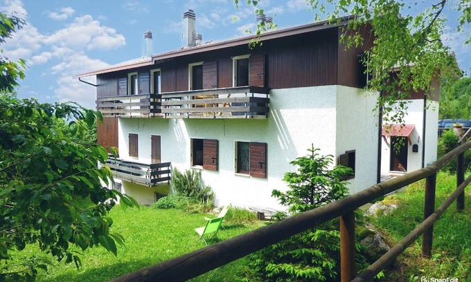 Nevegal House | Vacation Home in Nevegal with 2 bedrooms sleeps 6