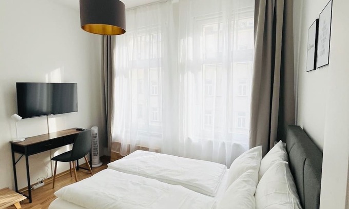 Gohlis-Mitte Apartment | Comfortable City Apartment