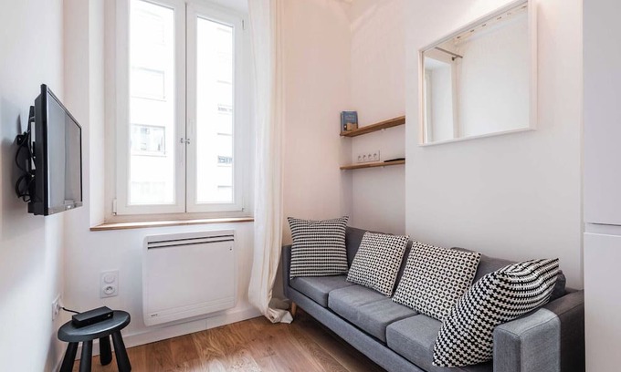 2nd Arrondissement Apartment | Charming Apt - 1BR - Perrache/Confluence