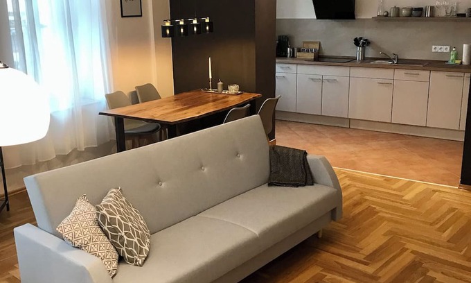 Gohlis-Mitte Apartment | First-class apartment in Leipzig-Gohlis