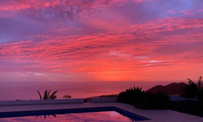Los Llanos de Aridane Apartment | Atlantic Sunset - adults only