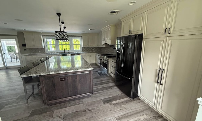 South Farmingdale House | Ryder Cup Retreat- Luxury 3 bedroom, 2 miles away from Bethpage Black
