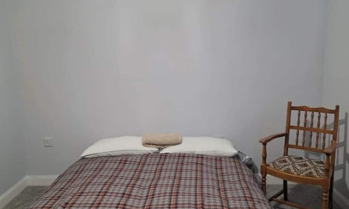 Colchester Apartment | Stay Near Colchester Twn Centre1