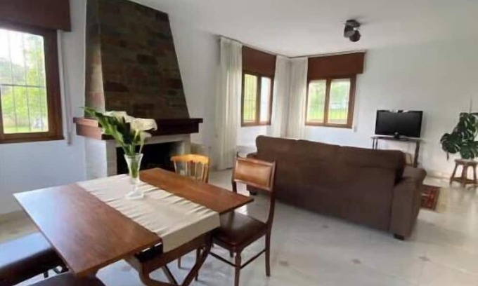 Souto Cottage | Casa Lupe - Rural retreat near A Coruña