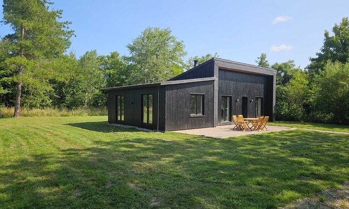 Saint-Quentin-en-Tourmont House | Gîte Prestige au Coeur De La Baie De Somme