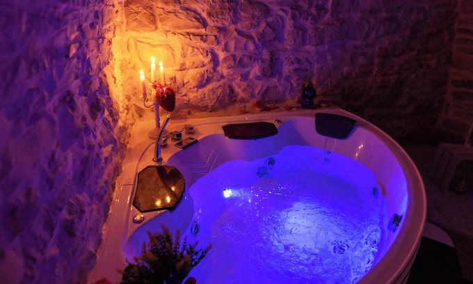 Terlizzi Apartment | Your luxury sanctuary inthe heart of Puglia!