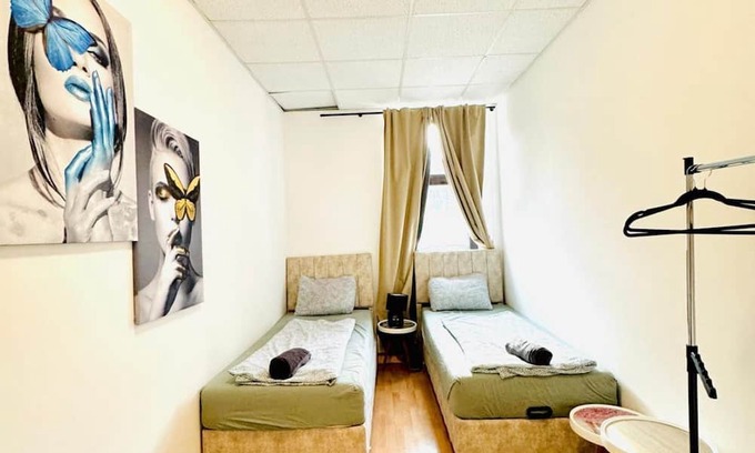 Liesing Apartment | Budget-friendly Room for 3P | Easy City Access