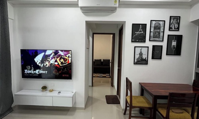 Thane West Apartment | Charming 1BHK apartment in welcoming Thane with AC