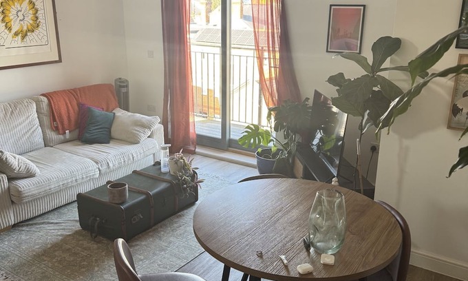 Chelmsford Apartment | Modern apartment in the City | Long stays welcome