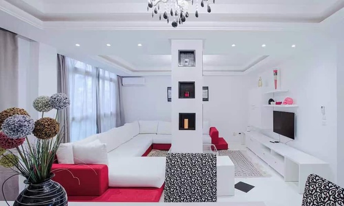 Les Berges du Lac Apartment | L'onde du Lac - chic apartment with private suite