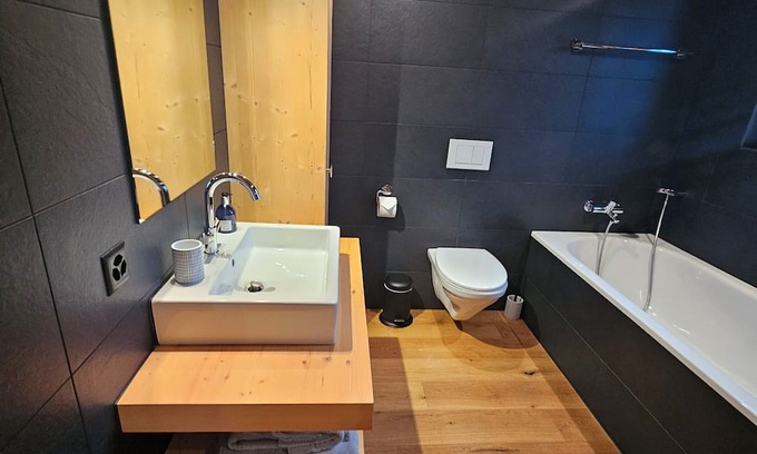 Gsteig Apartment | Vacation apartment in Gsteig (near Gstaad), mid-December 2025 to mid-March 2026!