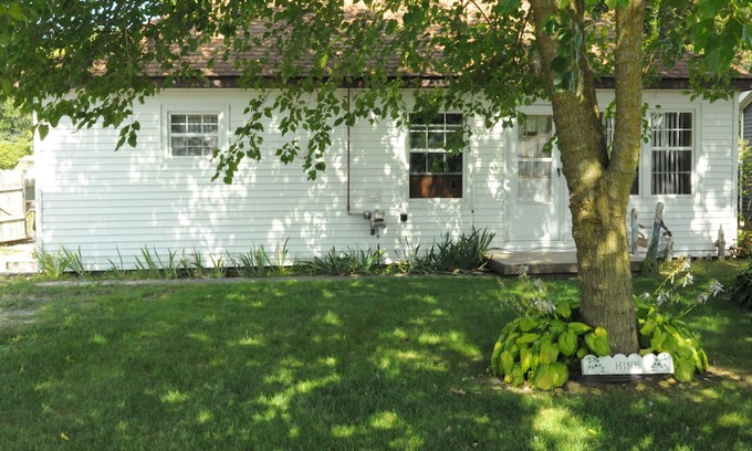 Bay City House | Newly remodeled 3 bedroom home close to Saginaw Bay and River!