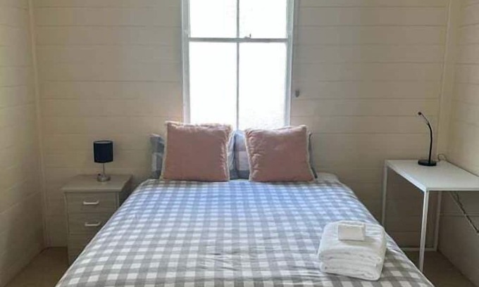 Rockhampton House | 45 Kent Street Room C - Rockhampton