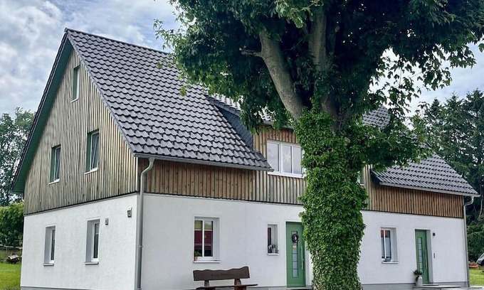 Schmiedeberg Apartment | Vacation apartment Auszeit am Schlossberg - Holiday apartment Auszeit