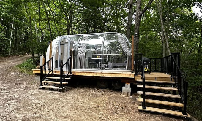 Parry Sound Apartment | Studio Capsule House in Parry Sound #31