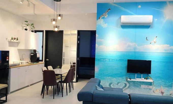 Jelutong Apartment | Ocean Home at Urban Suites Penang Georgetown@12 Pax