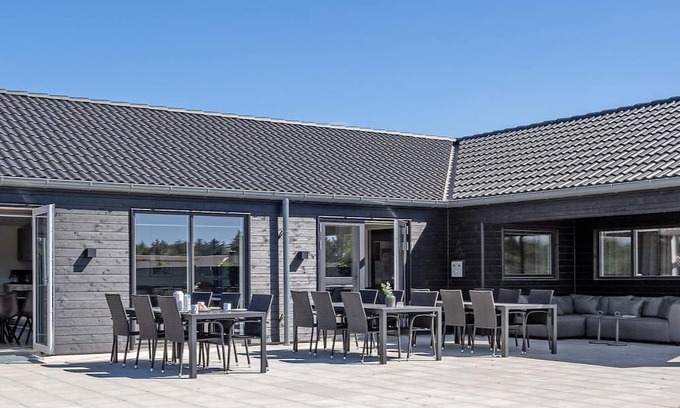 Idestrup House | 5 star holiday home in Idestrup