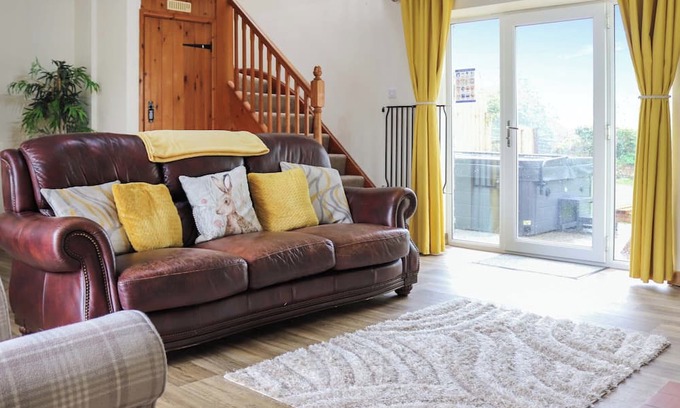 Llandeilo Cottage | Cothi Cottage - UK49588