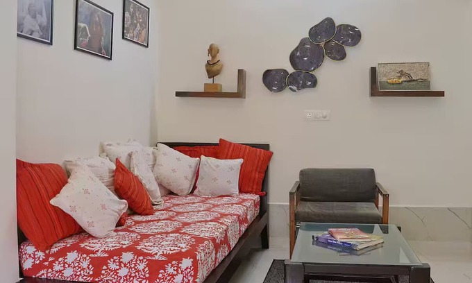 Jaipur Apartment | Spacious and quiet apartment