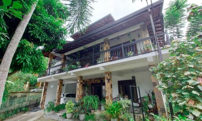 Gurudeniya House | Mahaweli Haven - 5 Bedrooms Luxury House in Kandy