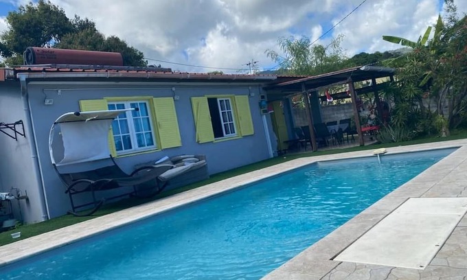 Sainte-Clotilde House | Peaceful villa with pool overlooking the Indian Ocean