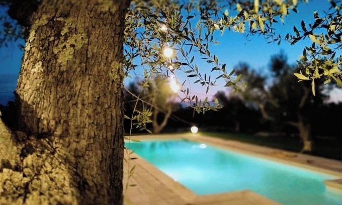 Montesano Salentino Villa | VILLA GINEVRA: typical Salento pajara with swimming pool in the Salento countryside.