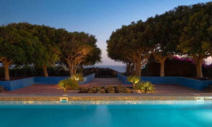 Macher Villa | Vacation Villa 'Finca De Musica' with Sea View, Private Pool and Wi-Fi