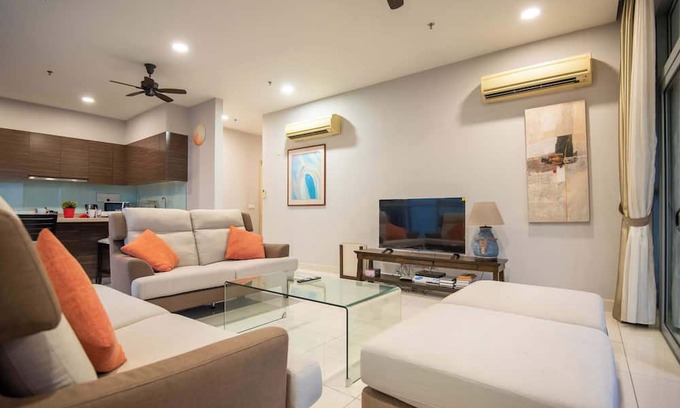 Nusajaya Apartment | 3BR Somerset Apt 2 TVs with Harbour View, Legoland