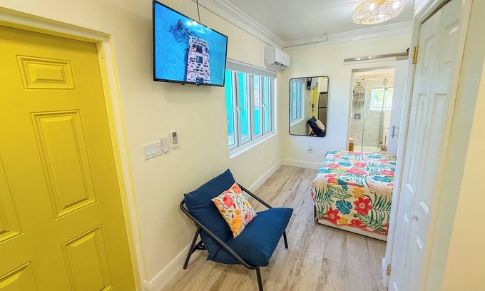 William's Town Cottage | Stylish and modern 1-bedroom cottage in fantastic Williams Town