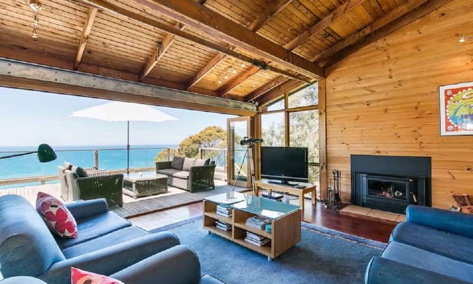 Wye River House | Arguably the best views in Wye River