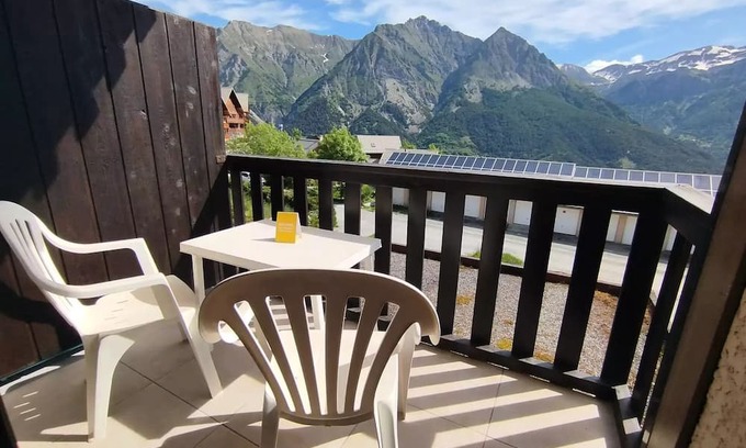 Reallon Apartment | Relais Residence - Friendly apartment welcoming 6 people in Réallon