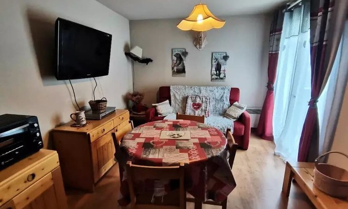 Reallon Apartment | Comete Residence - T2 well exposed and well equipped for 6 people in Réallon